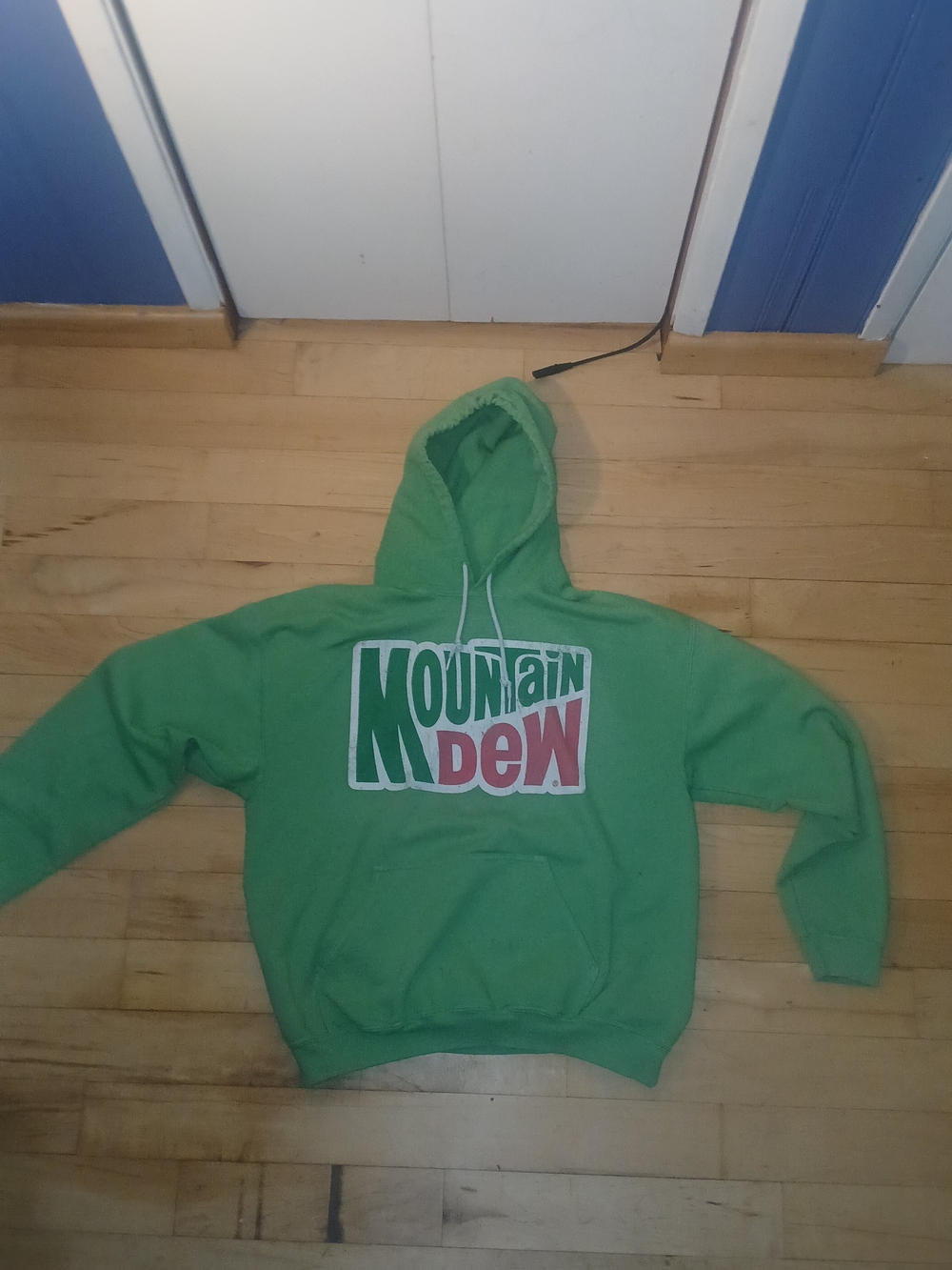 Green Mountain Dew Pullover Hoodie - Men US.M